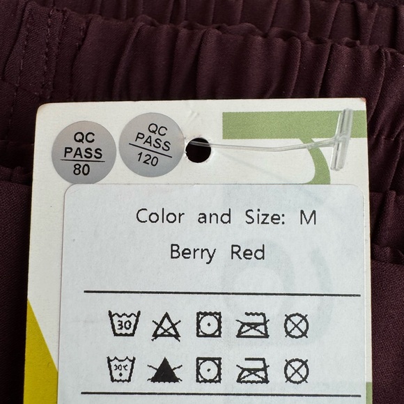 NWT Halara High Waisted Elastic Waistband Hiking Joggers - Picture 10 of 15